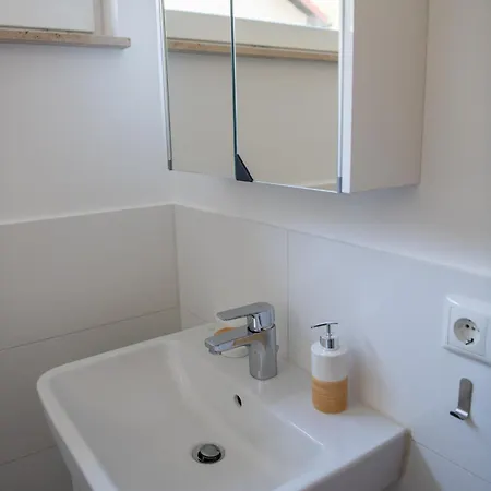 Potsdams Traumwohnung Mit 6 Schlafmoeglichkeiten Und Terrasse Extérieur photo