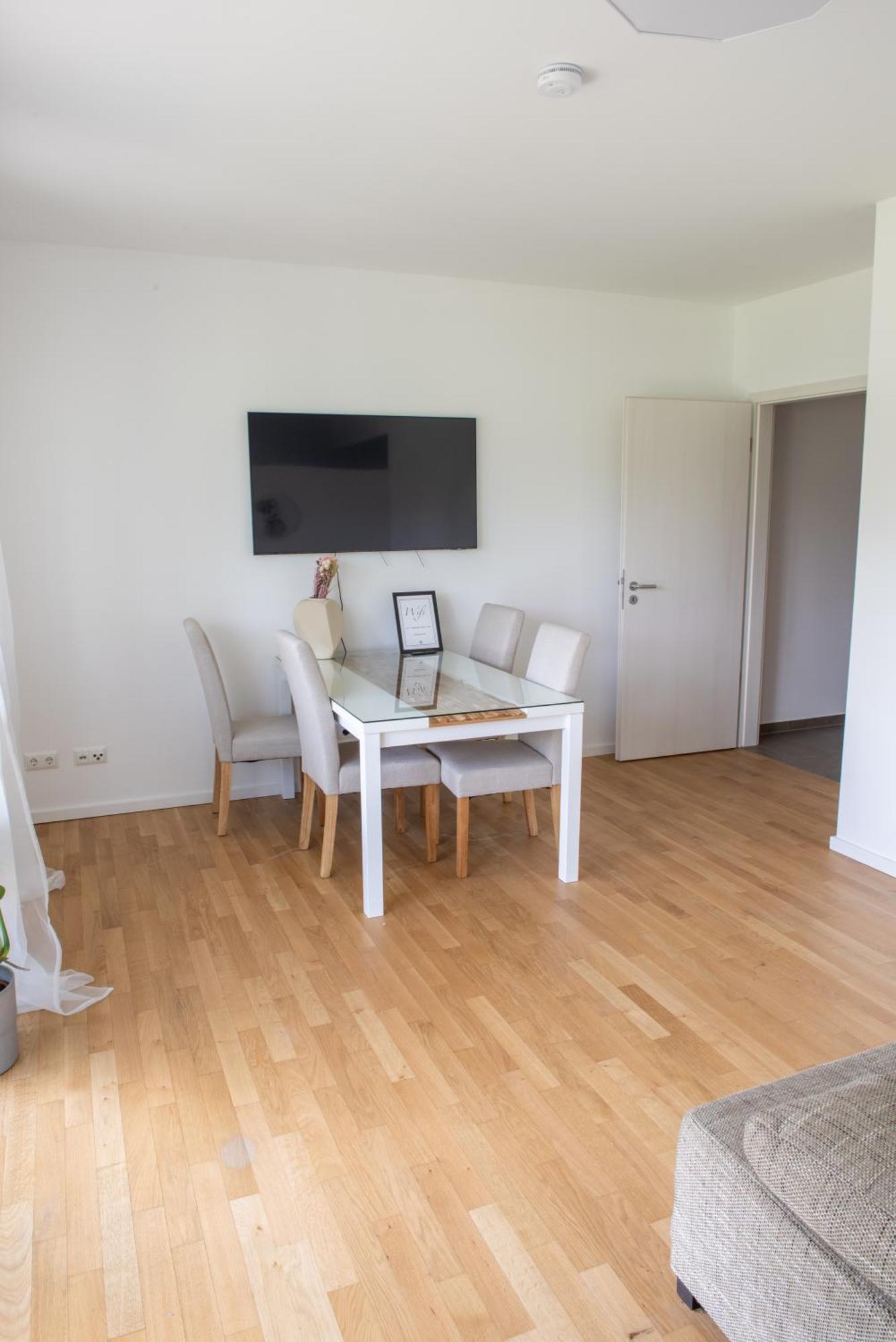 Potsdams Traumwohnung Mit 6 Schlafmoeglichkeiten Und Terrasse *