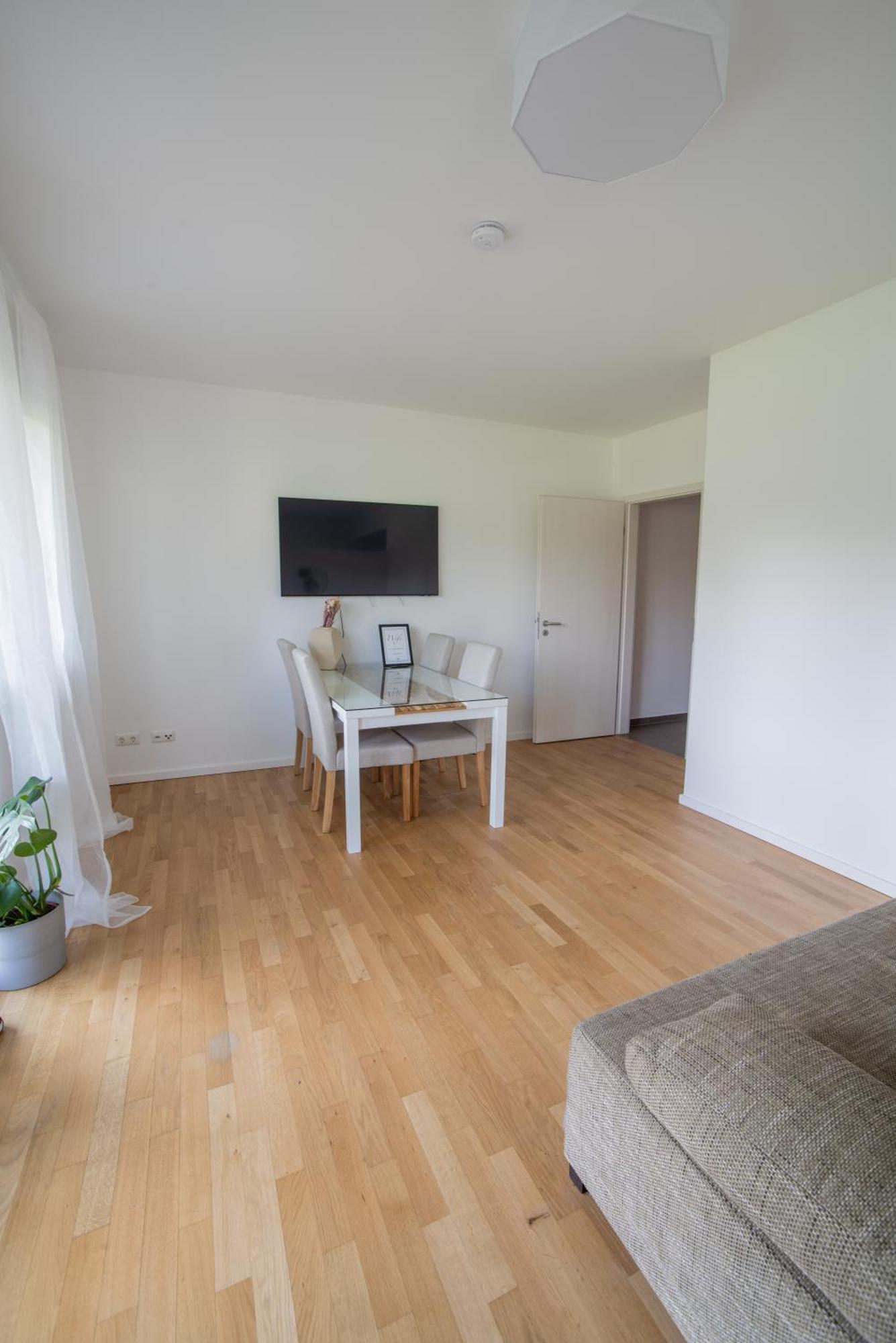 Potsdams Traumwohnung Mit 6 Schlafmoeglichkeiten Und Terrasse * Potsdam